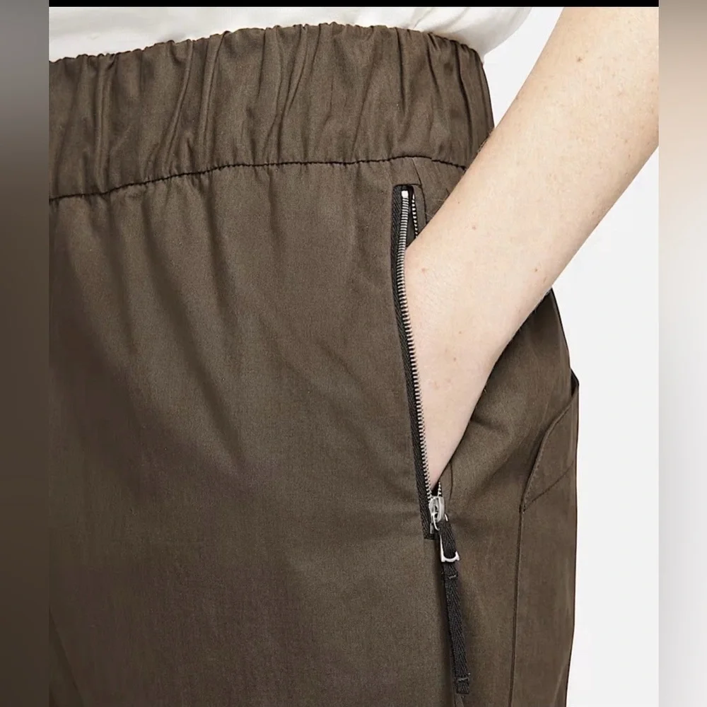 NIKE Woven‎ Technical Every Stitch Considered Dropped Crotch Barrel Pant Brown